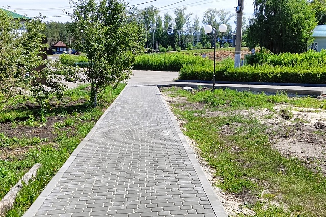 В Никольске благоустраивают сквер на улице Московской